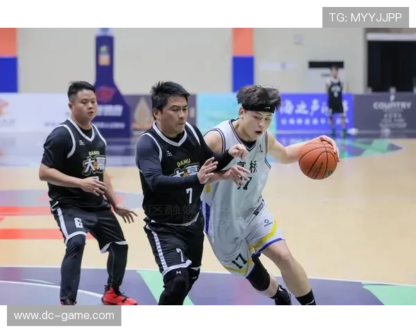 欧洲篮球联赛激战正酣，劲旅争锋谁与争锋！