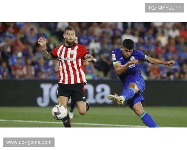 伊尼戈·马丁内斯重返西班牙国家队后防经验助力新周期备战